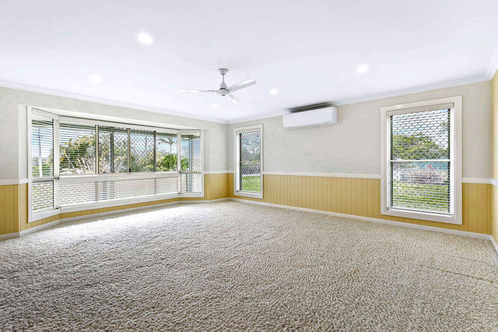 16 Carnaby Street, Bidwill  QLD  4650