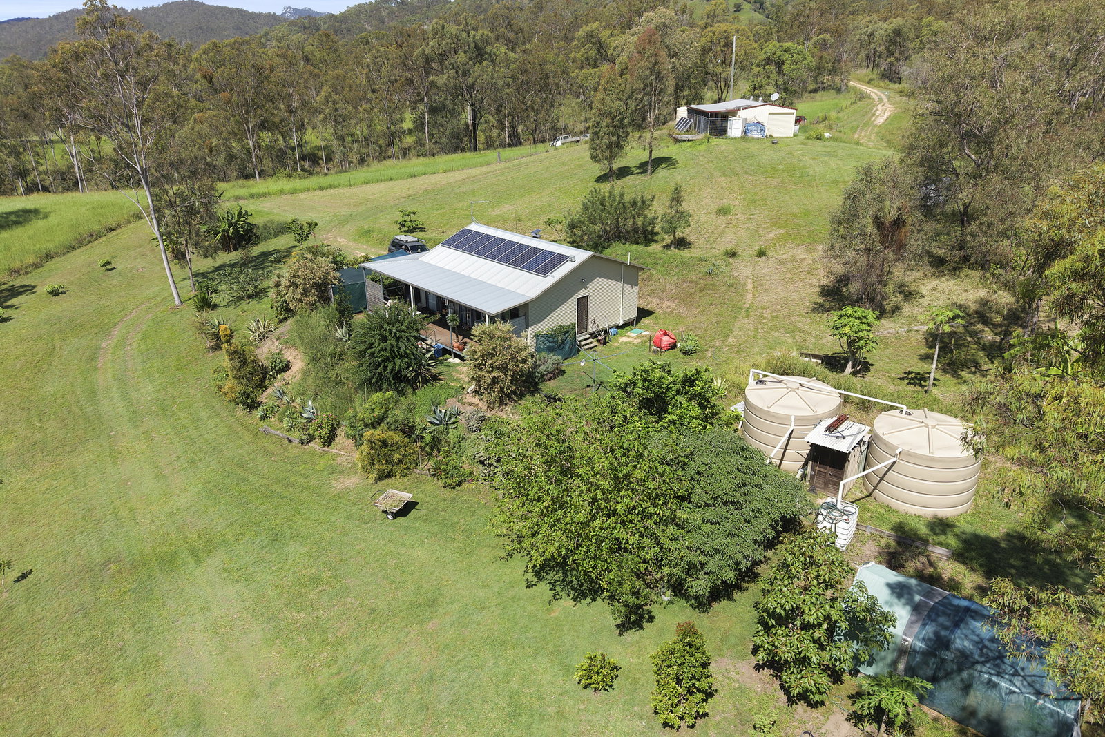 20 Morris Road, Wonbah  QLD  4671