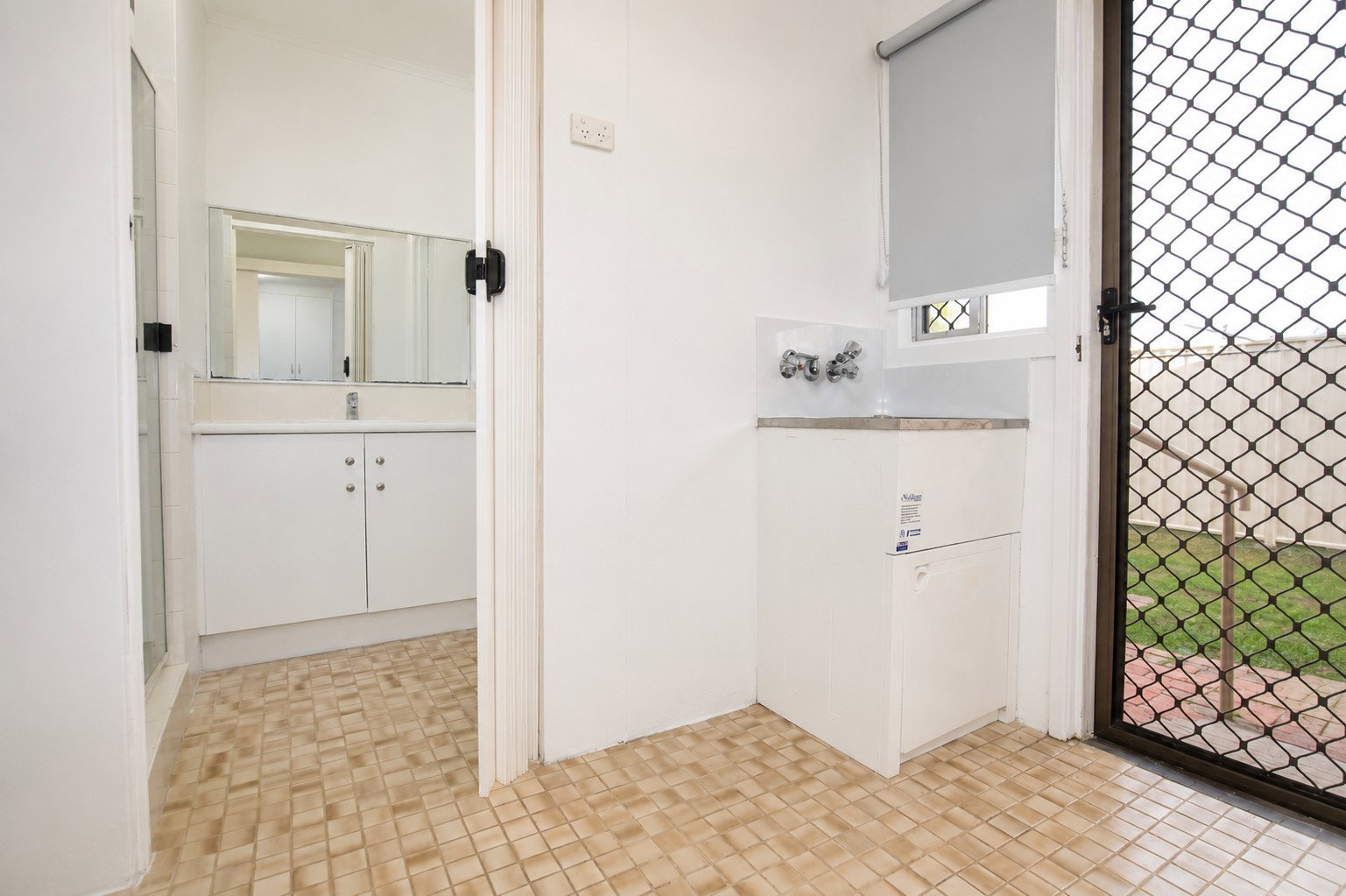1/42 Glenmorris Street, Norville  QLD  4670