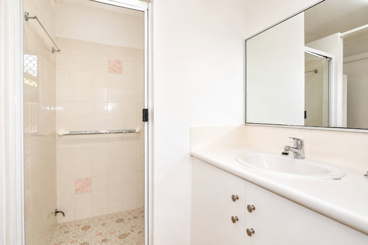 1/42 Glenmorris Street, Norville  QLD  4670