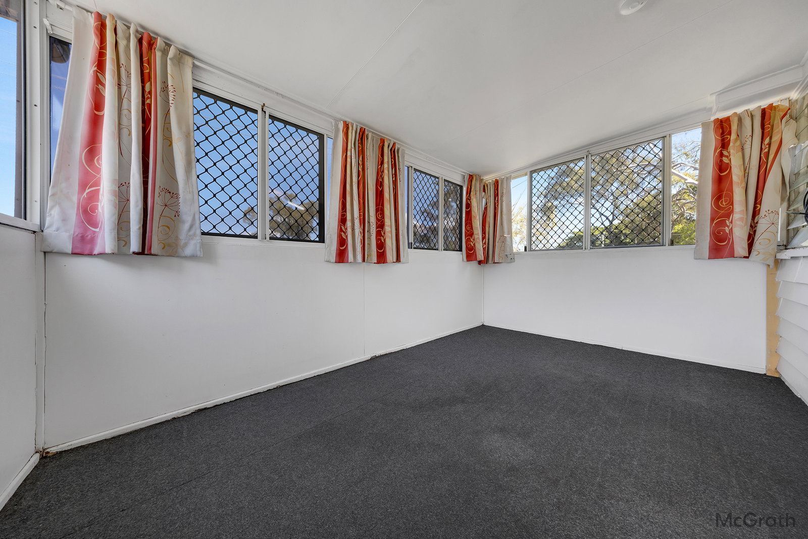 42 Boles Street, West Gladstone  QLD  4680