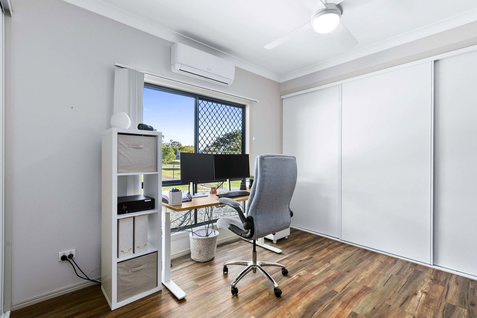 2 Niclintel Place, Oakhurst  QLD  4650