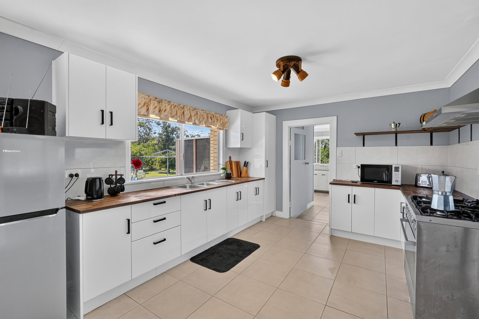 1064 Maryborough Biggenden Road, Oakhurst  QLD  4650