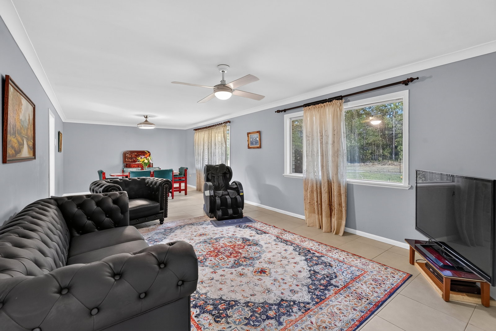 1064 Maryborough Biggenden Road, Oakhurst  QLD  4650