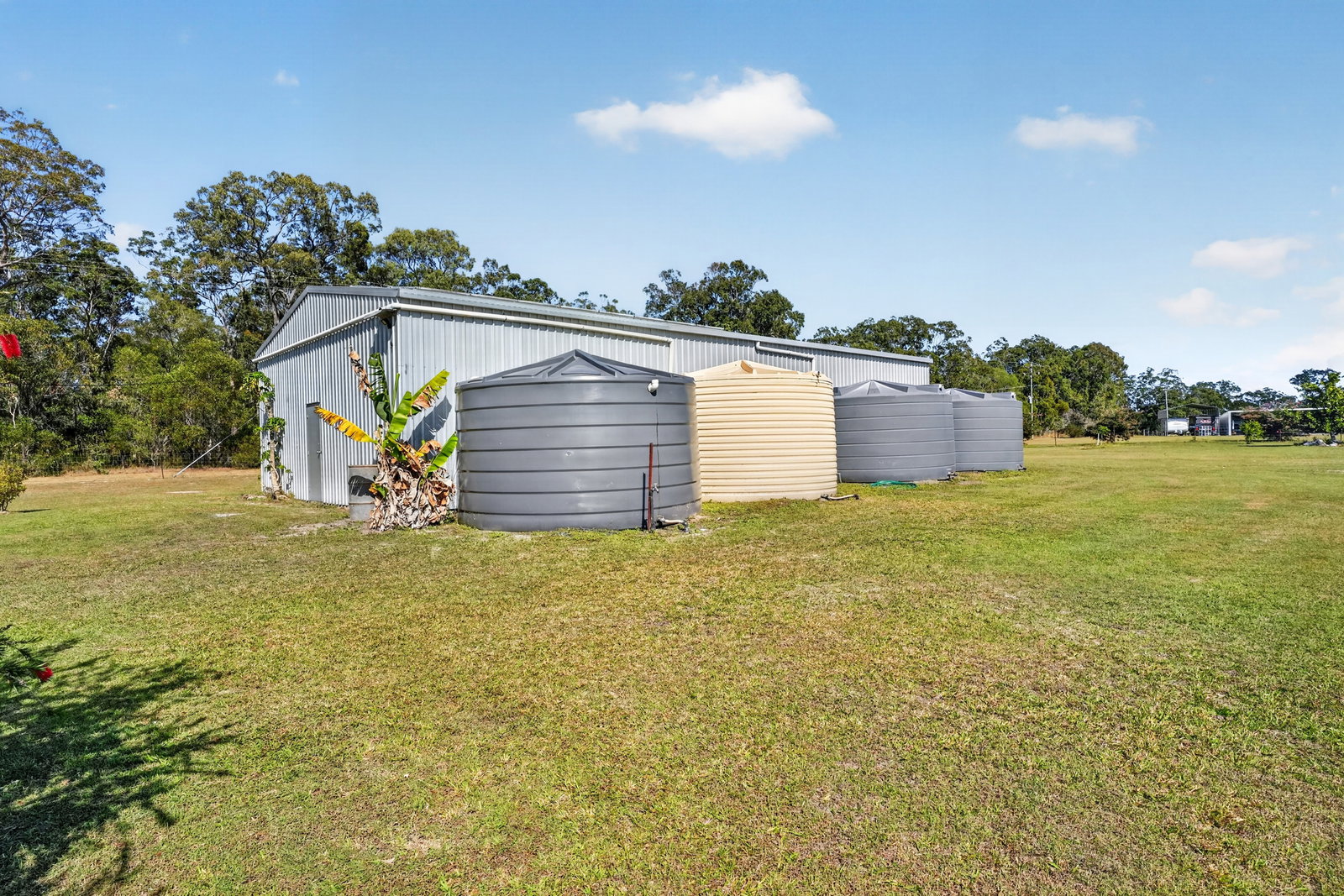 1064 Maryborough Biggenden Road, Oakhurst  QLD  4650