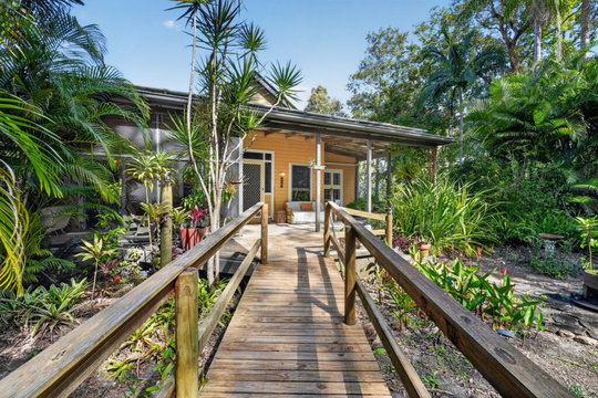 17 Bond Street, Bidwill  QLD  4650