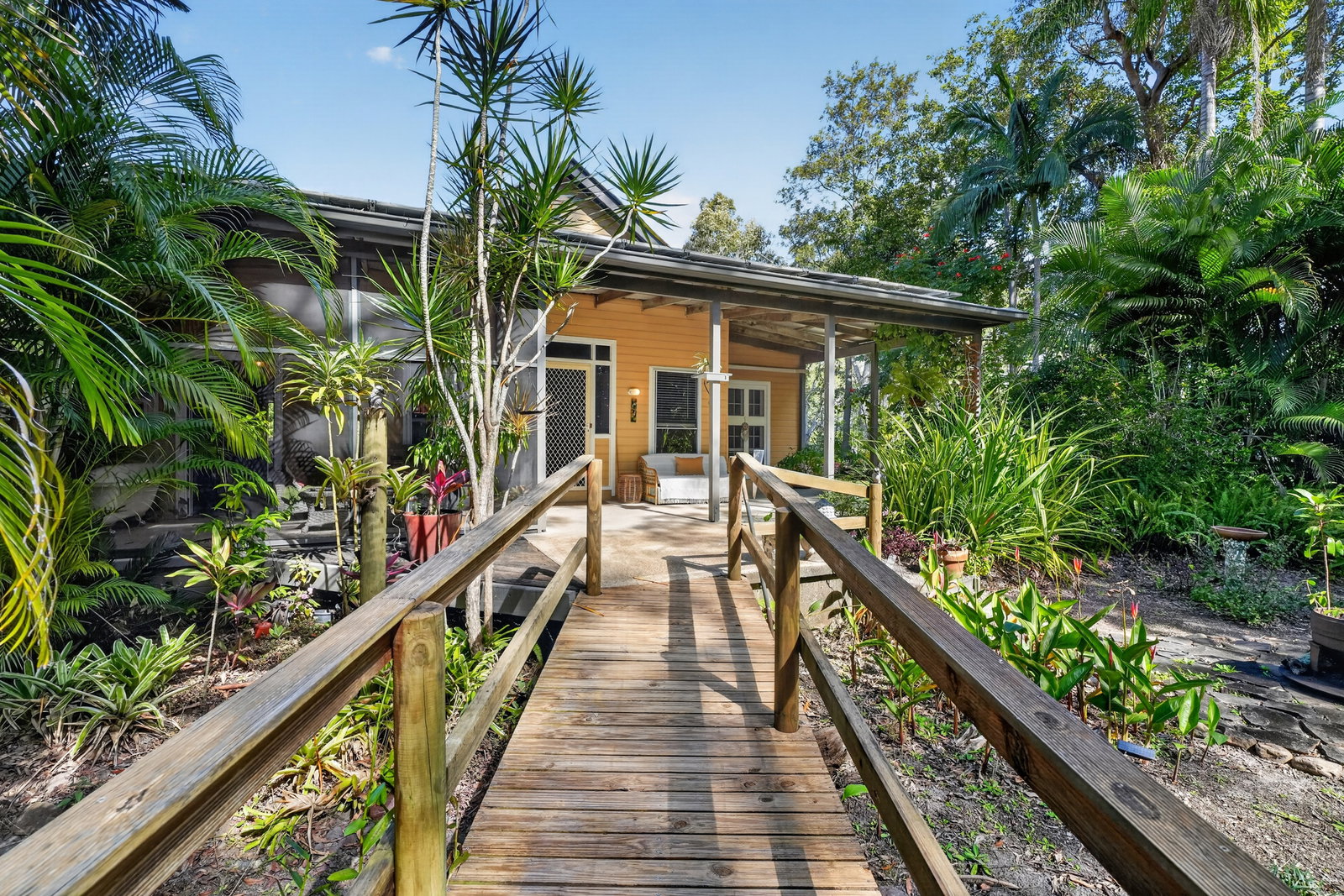 17 Bond Street, Bidwill  QLD  4650