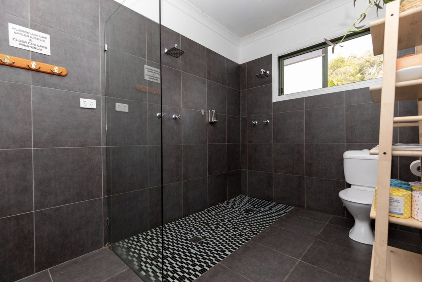 3 Grahame Colyer Dr, Agnes Water  QLD  4677