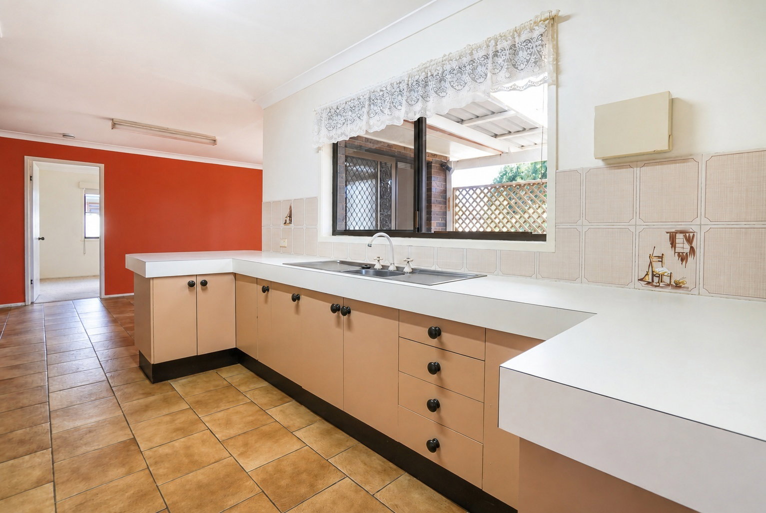5 Kevins Place, Thabeban  QLD  4670