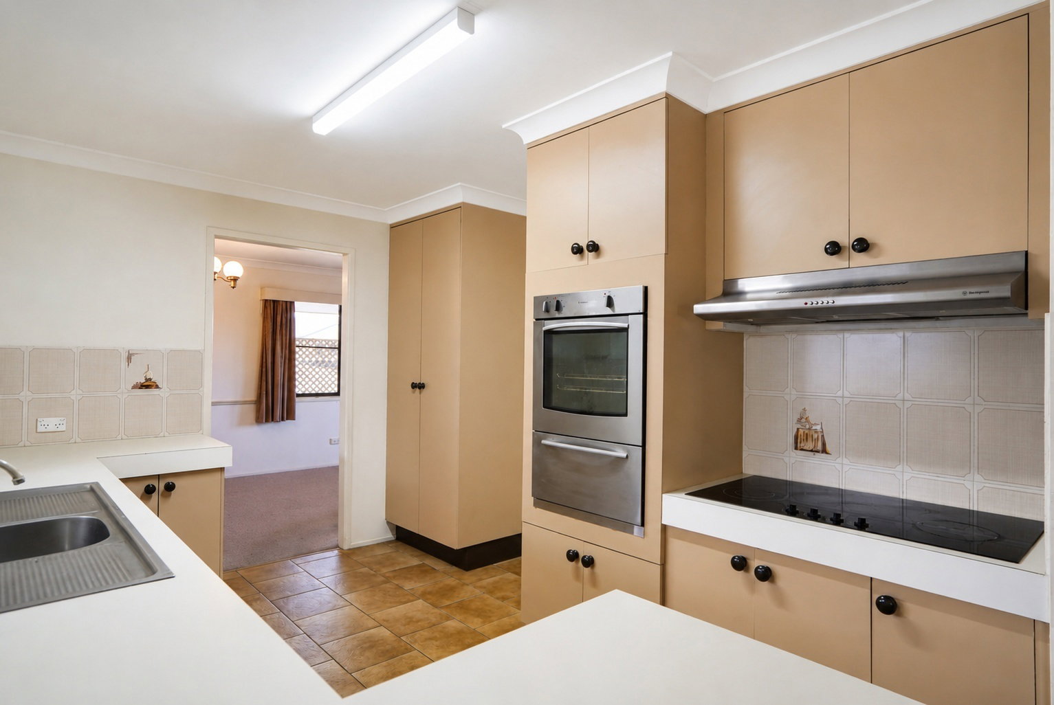 5 Kevins Place, Thabeban  QLD  4670