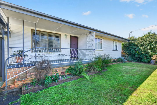 7 Reed Avenue, Maryborough  QLD  4650