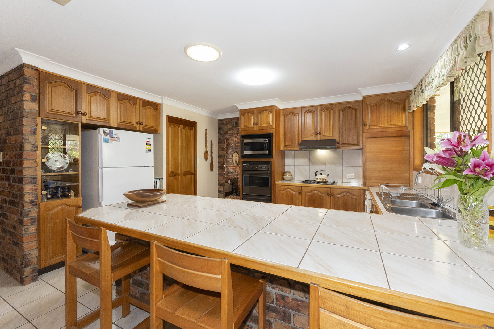 10 Nielsen Street, Norville  QLD  4670