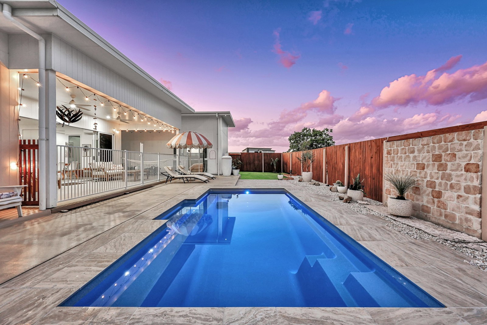 1 Hayman Place, Innes Park  QLD  4670