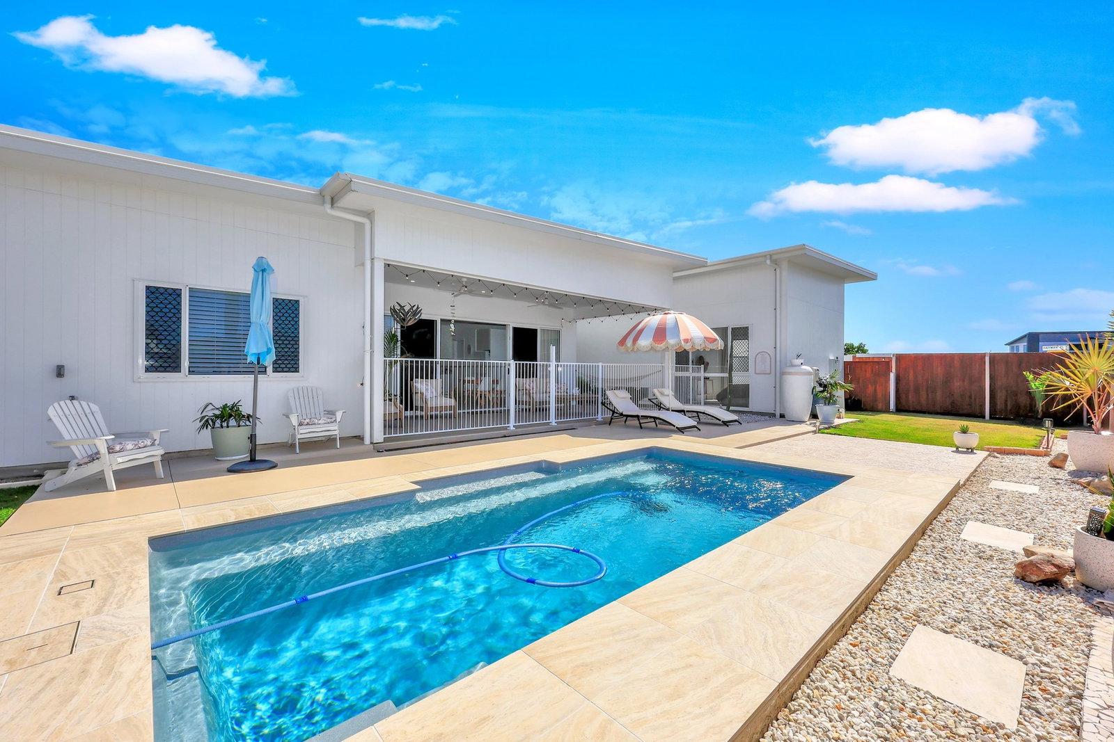 1 Hayman Place, Innes Park  QLD  4670