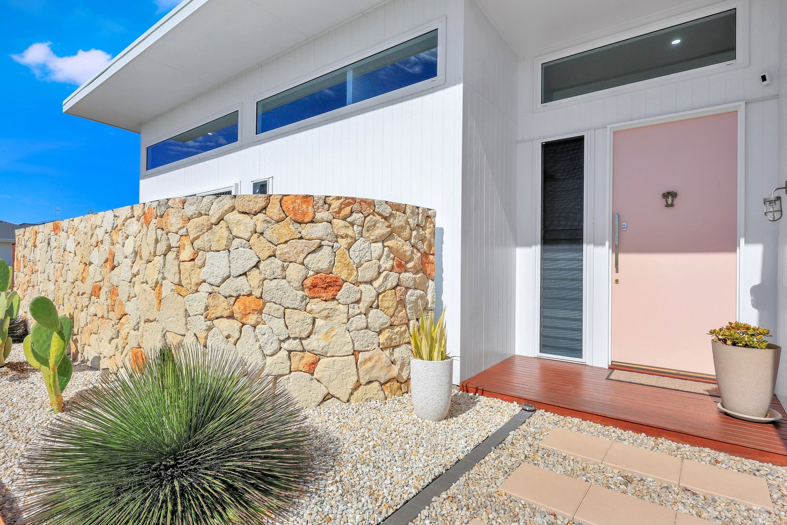 1 Hayman Place, Innes Park  QLD  4670