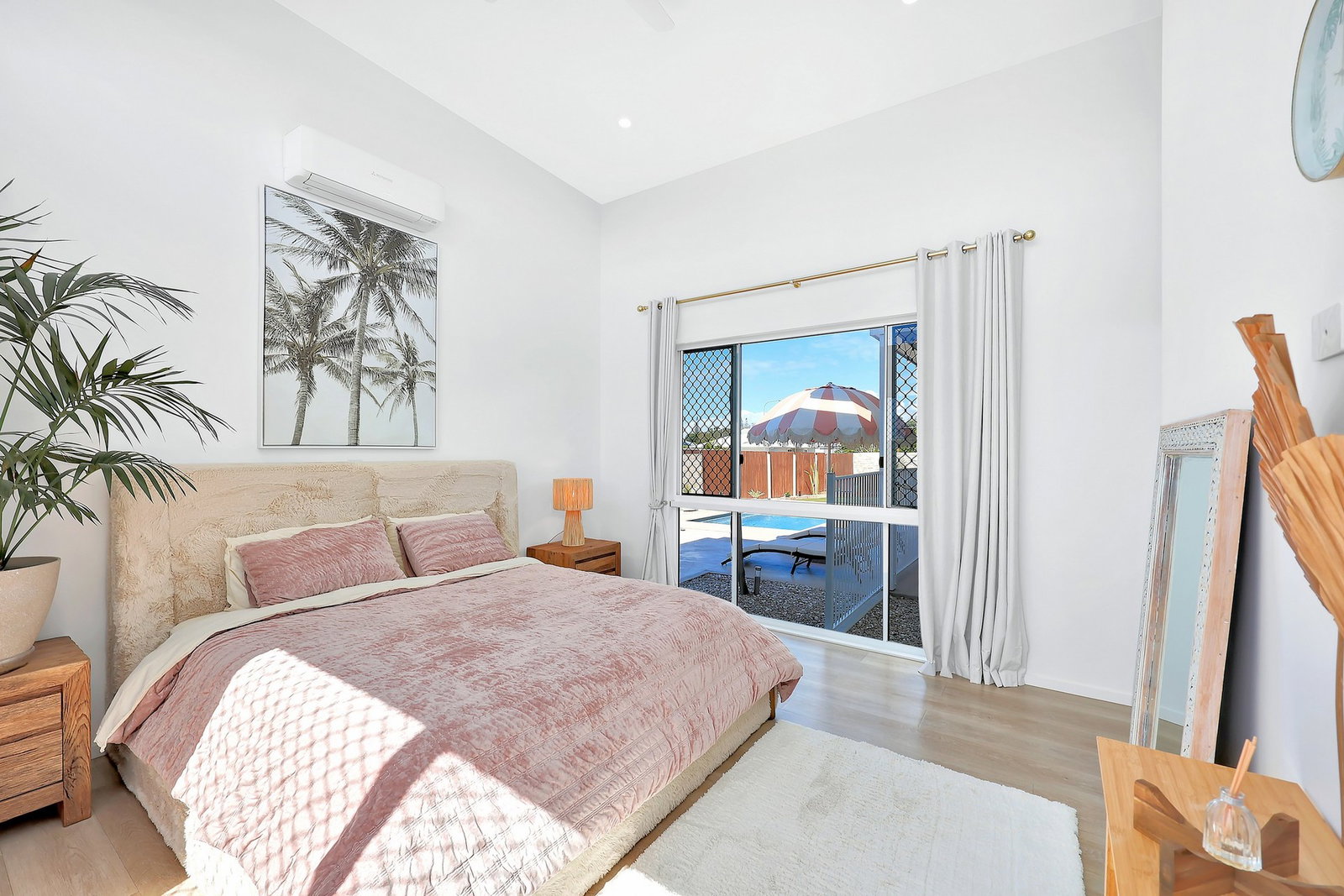 1 Hayman Place, Innes Park  QLD  4670