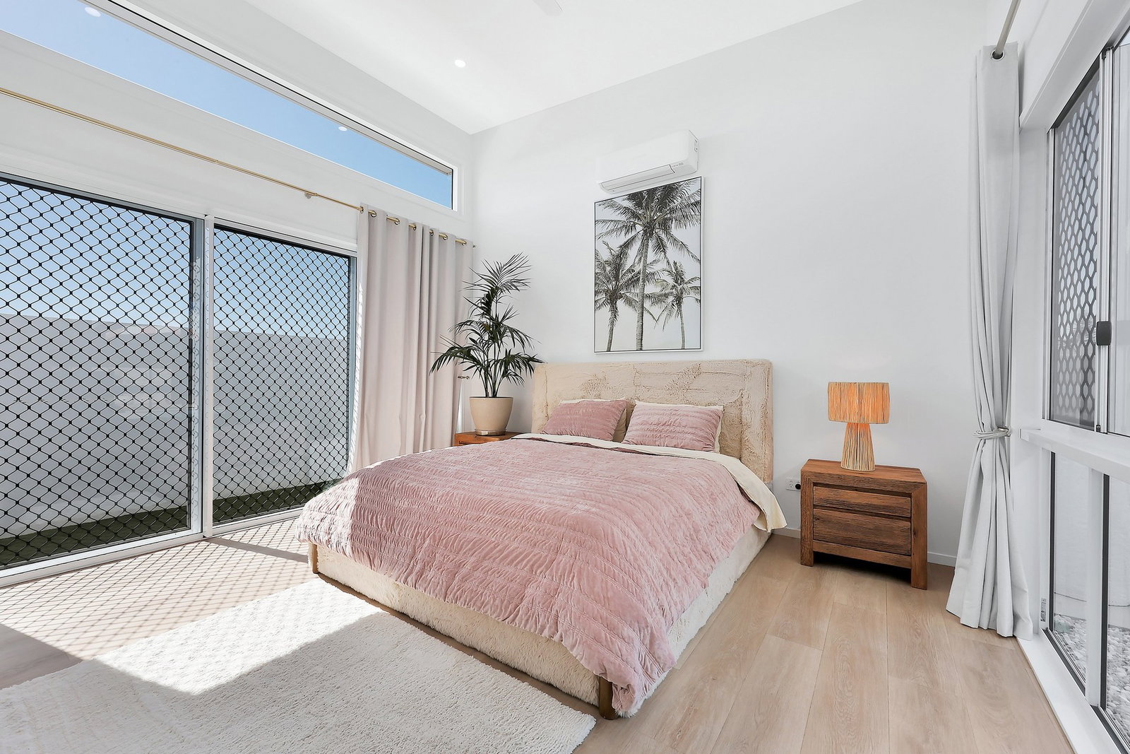 1 Hayman Place, Innes Park  QLD  4670