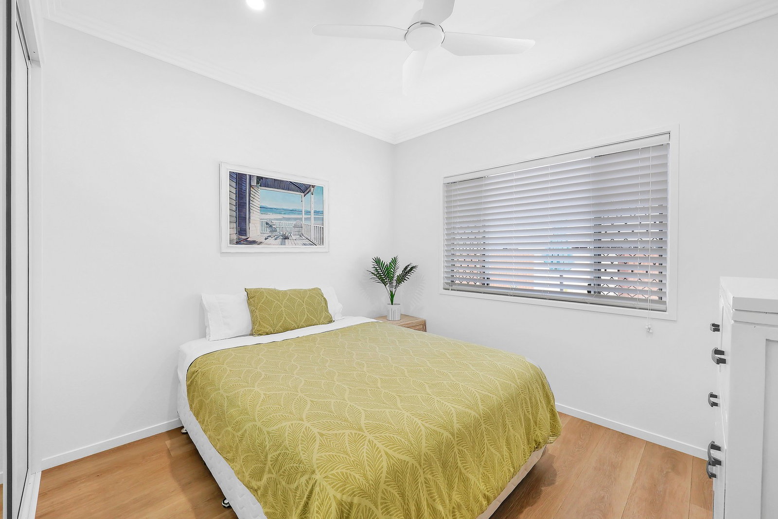 1 Hayman Place, Innes Park  QLD  4670