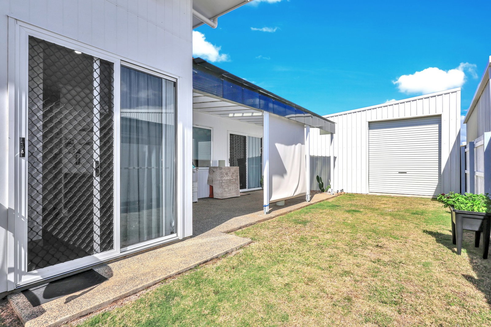 1 Hayman Place, Innes Park  QLD  4670