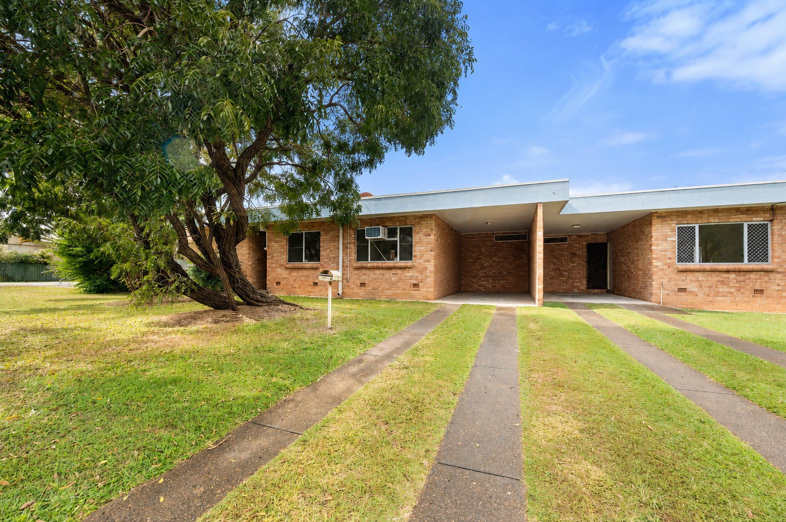 2/42 Glenmorris Street, Norville  QLD  4670