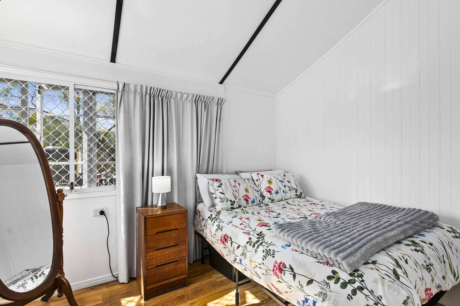 15 Coventry Street, Maryborough  QLD  4650