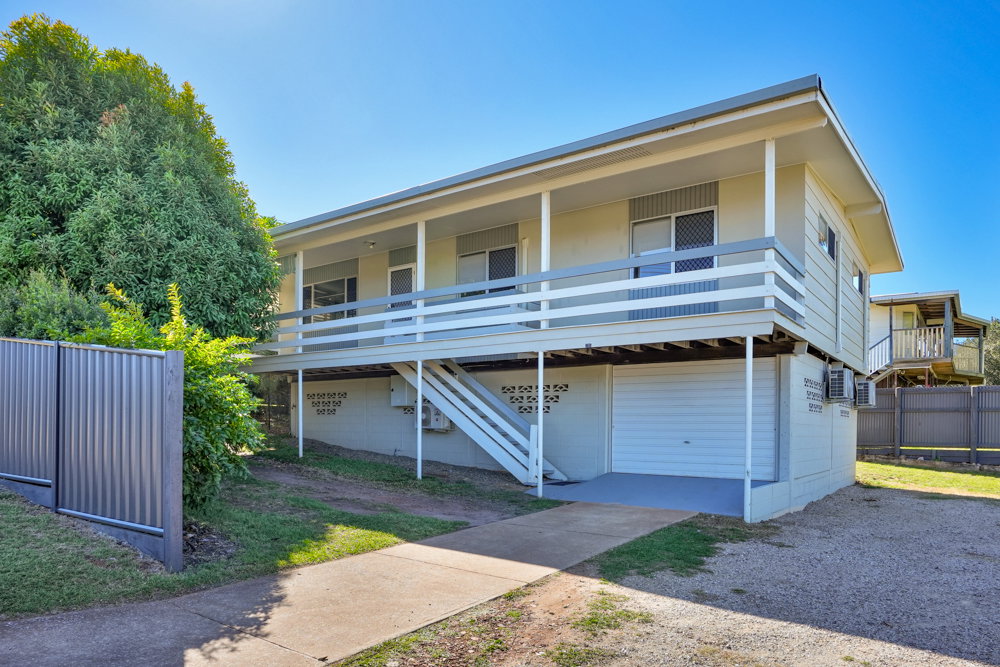 230 Sun Valley Road, Kin Kora  QLD  4680