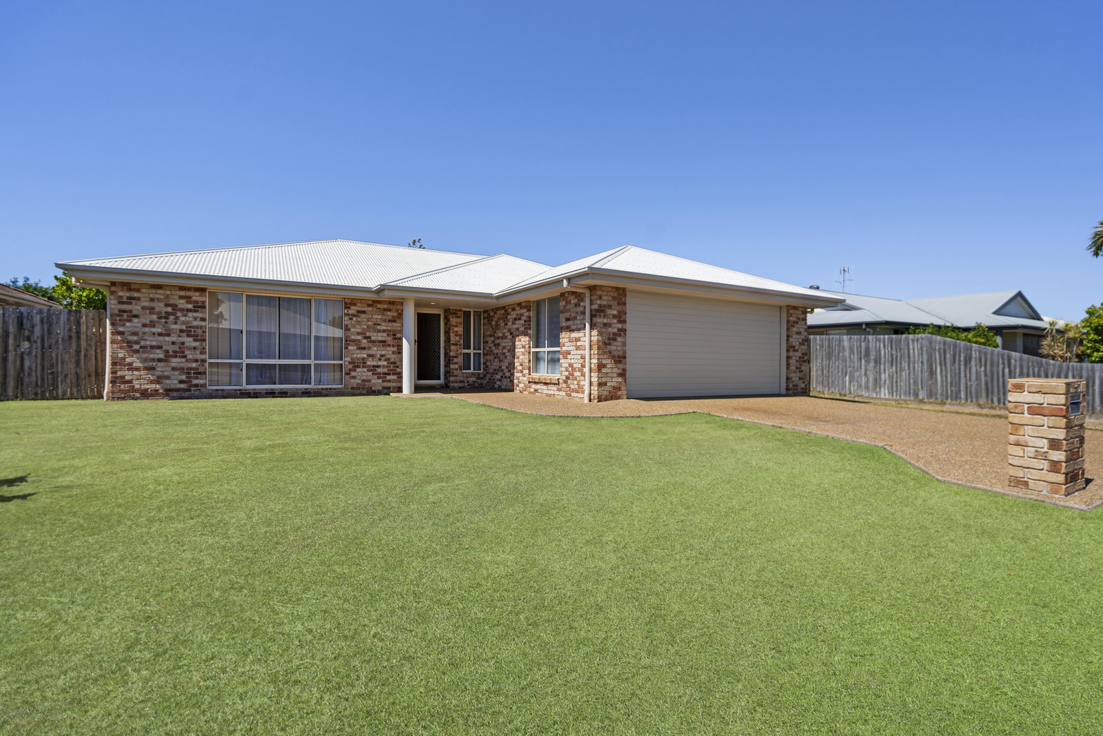11 Landsborough Street, Bargara  QLD  4670