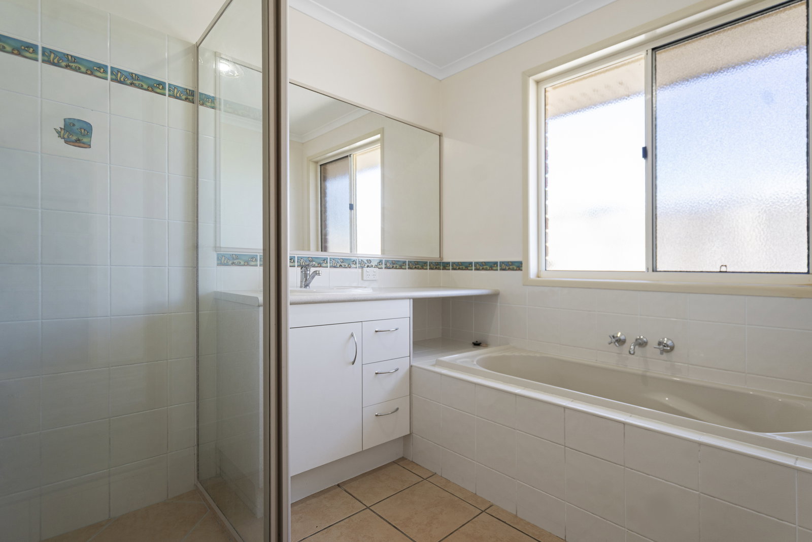 11 Landsborough Street, Bargara  QLD  4670