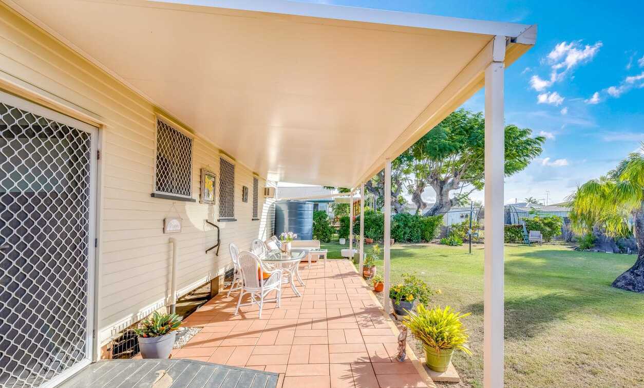 17 Lloyd Street, Walkervale  QLD  4670