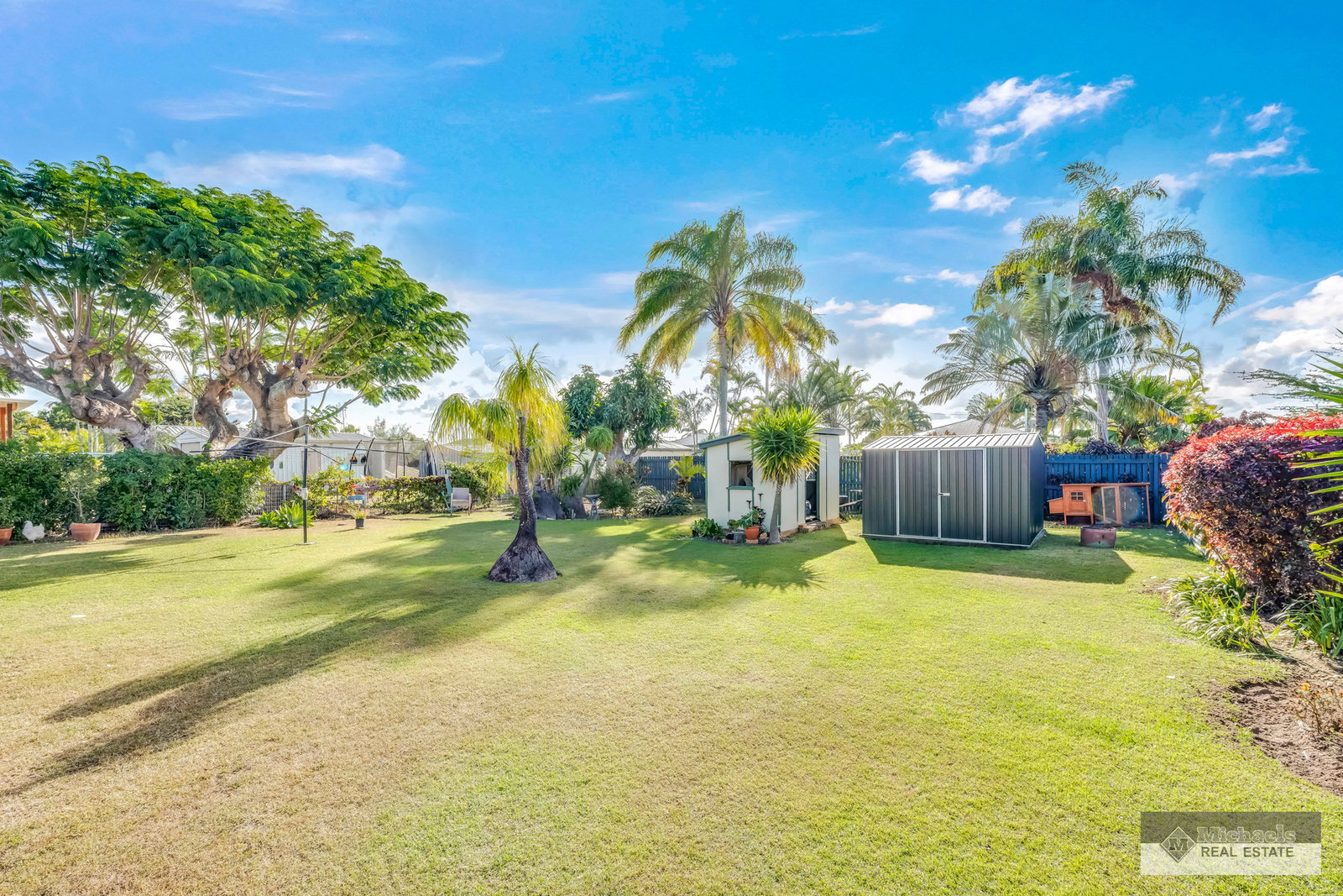 17 Lloyd Street, Walkervale  QLD  4670