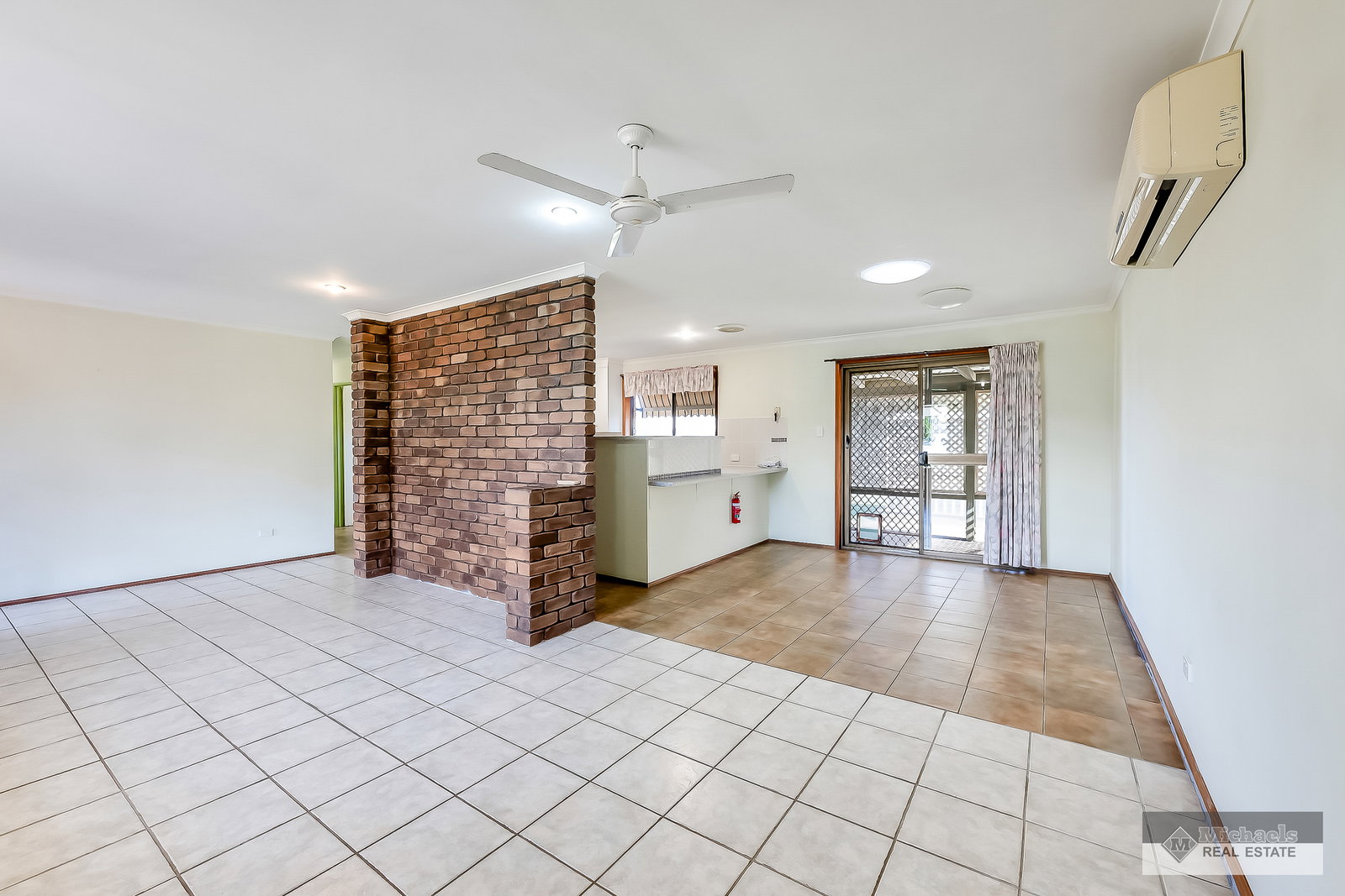 25 Grimwood Street, Bargara  QLD  4670