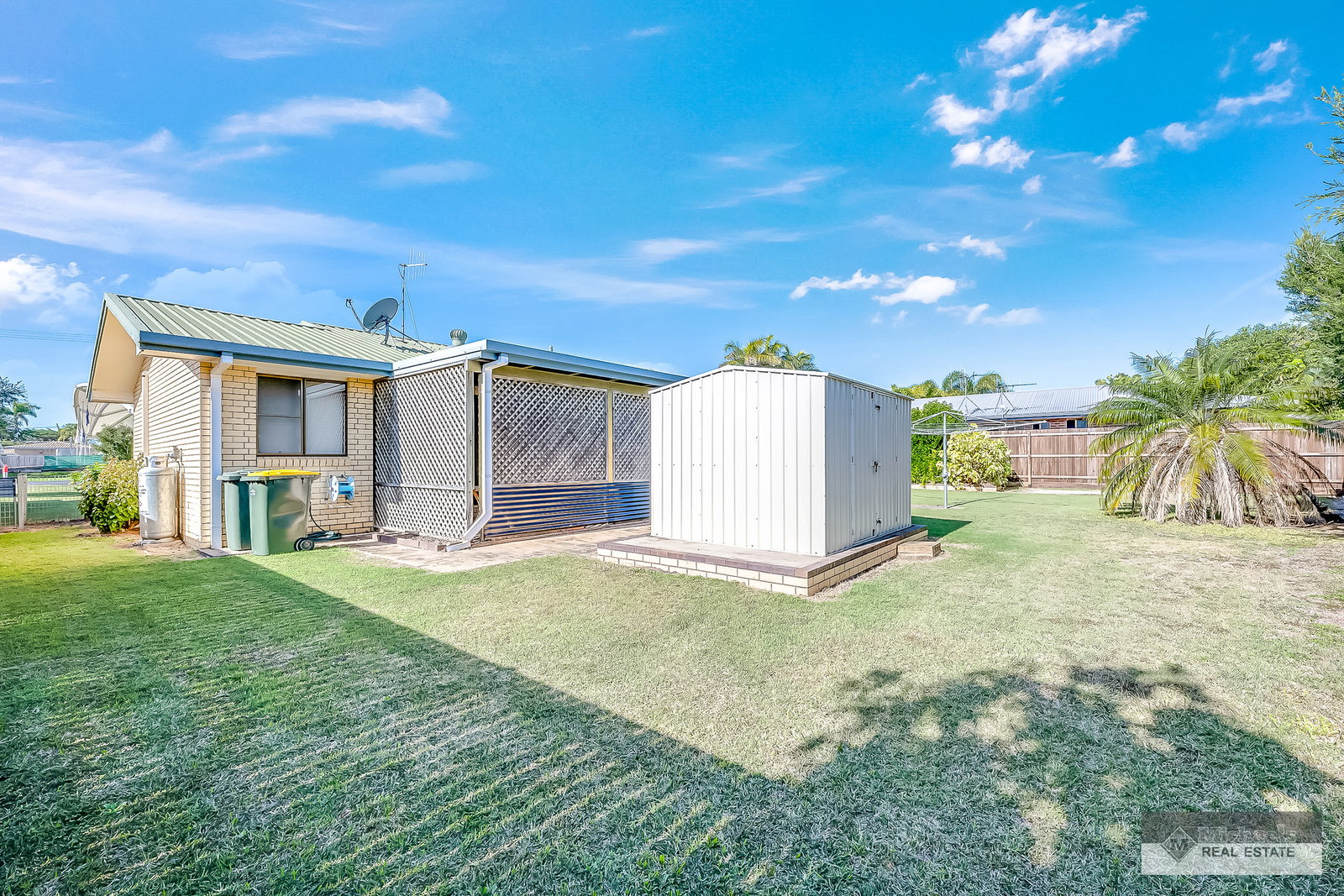 25 Grimwood Street, Bargara  QLD  4670