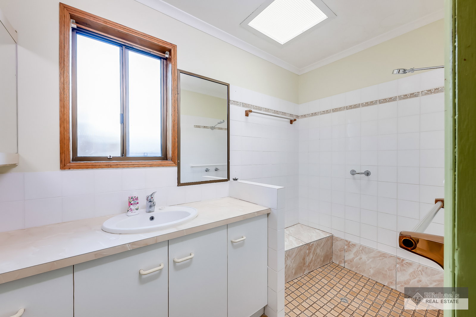 25 Grimwood Street, Bargara  QLD  4670