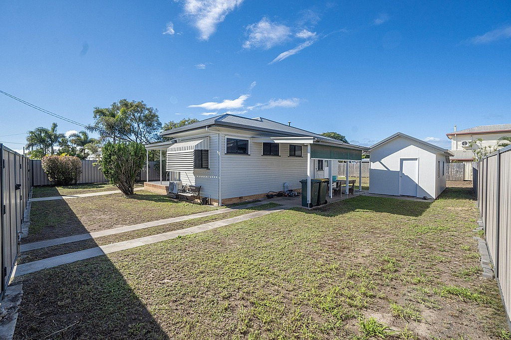 5 Glasgow Street, Svensson Heights  QLD  4670
