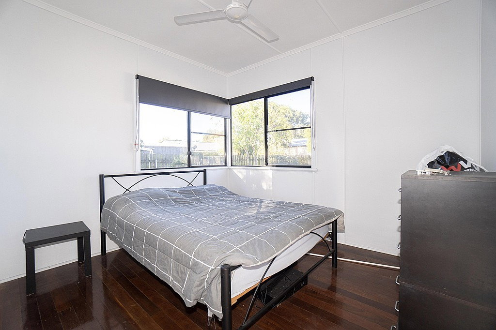 5 Glasgow Street, Svensson Heights  QLD  4670