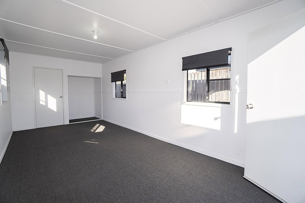 5 Glasgow Street, Svensson Heights  QLD  4670