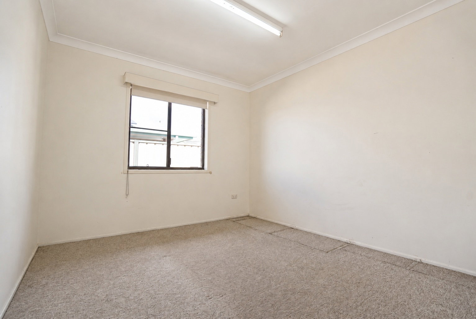 5 Kevins Place, Thabeban  QLD  4670
