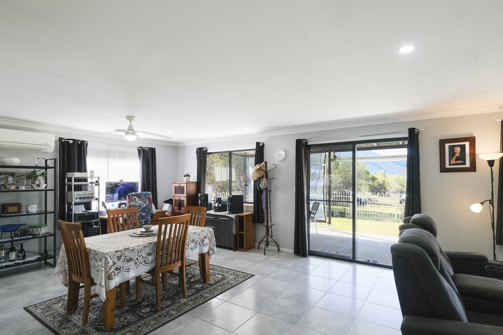 33 Annie Street, Mount Perry  QLD  4671