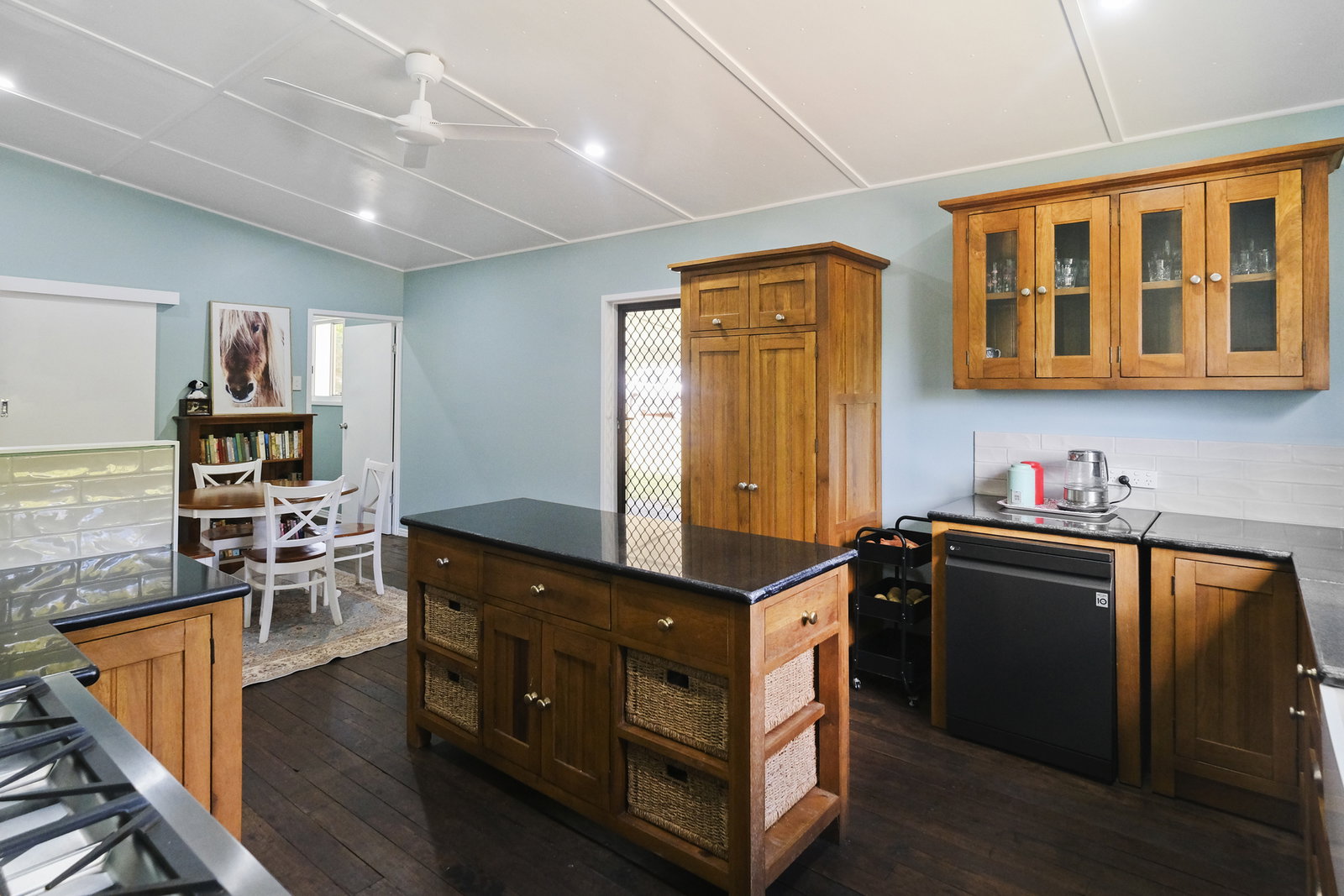 5 English Street, Gin Gin  QLD  4671