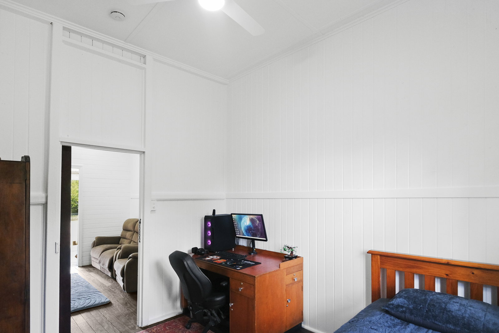 5 English Street, Gin Gin  QLD  4671