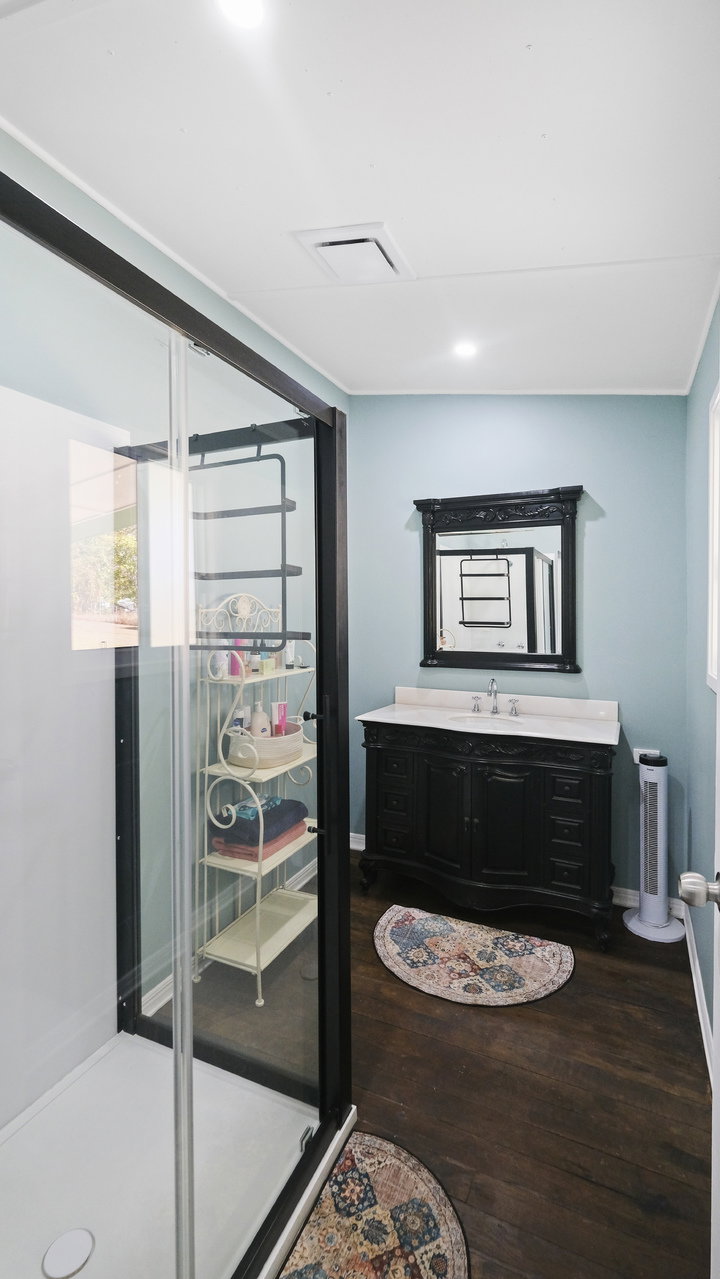 5 English Street, Gin Gin  QLD  4671