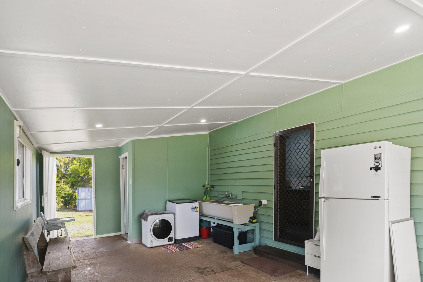 5 English Street, Gin Gin  QLD  4671