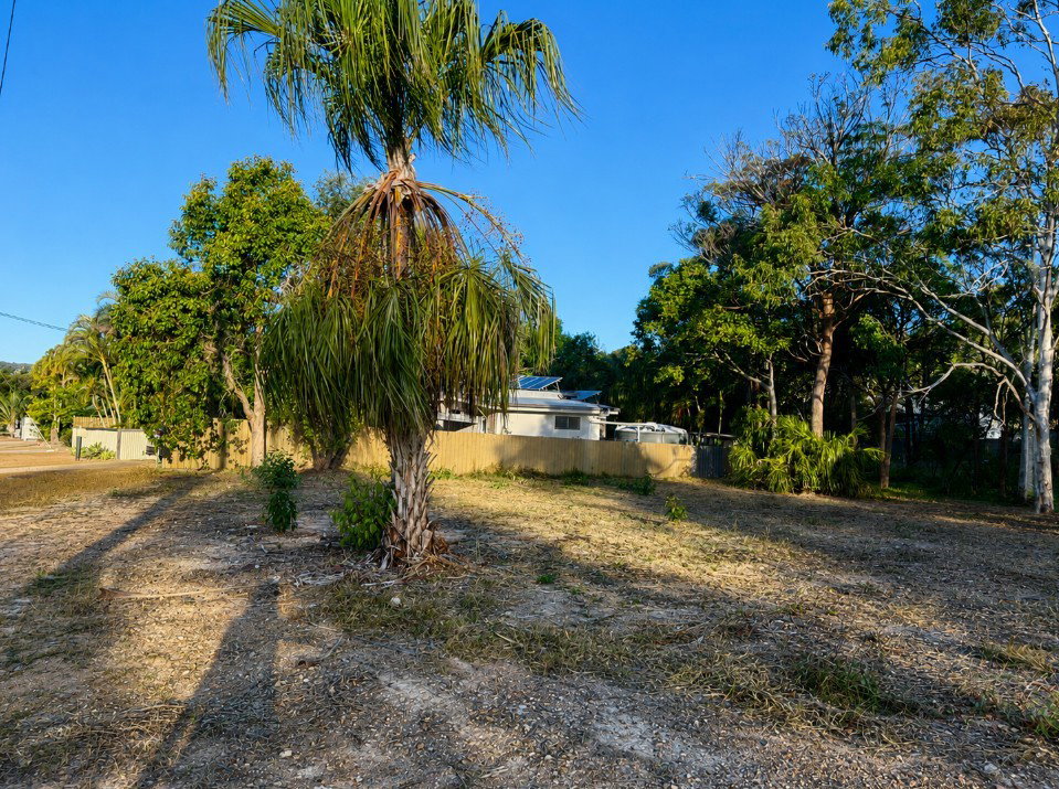 11 Cabbage Palm Drive, Agnes Water  QLD  4677