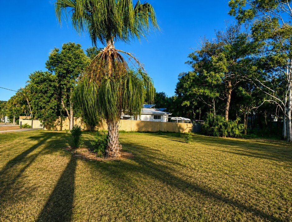 11 Cabbage Palm Drive, Agnes Water  QLD  4677