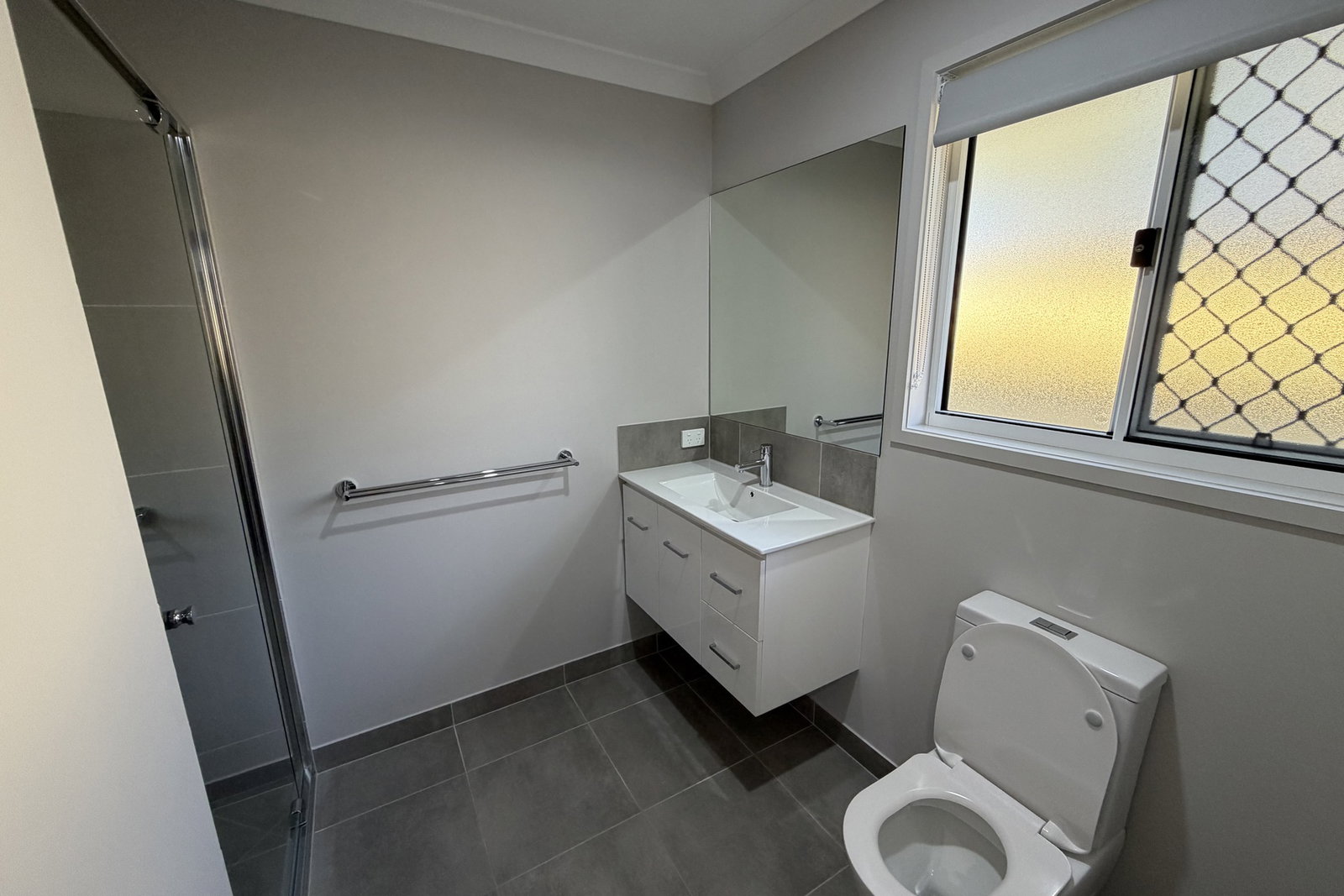 1/21 Fitzroy Avenue, Clinton  QLD  4680