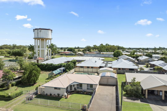 4 Heaps Street, Avenell Heights  QLD  4670