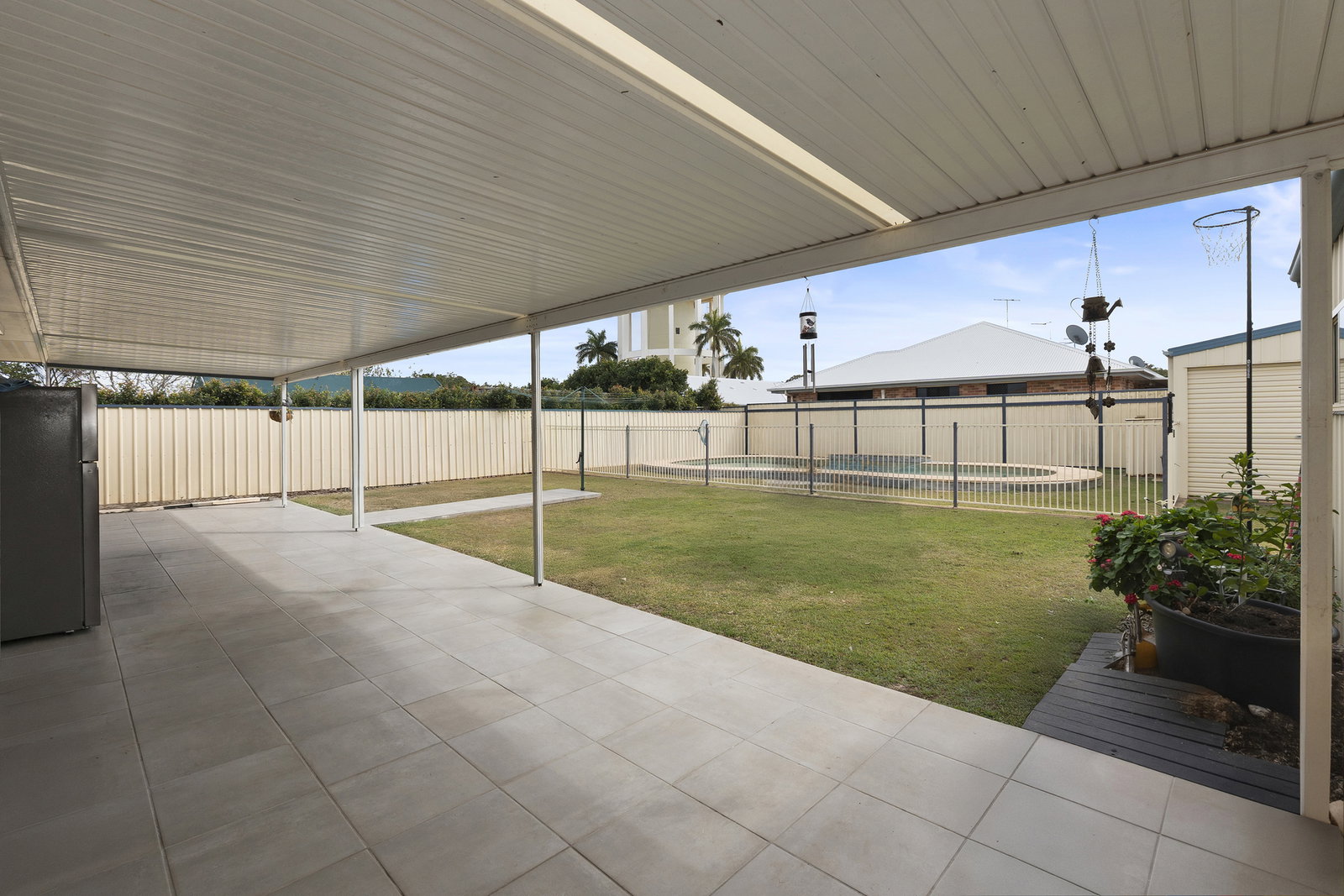 4 Heaps Street, Avenell Heights  QLD  4670