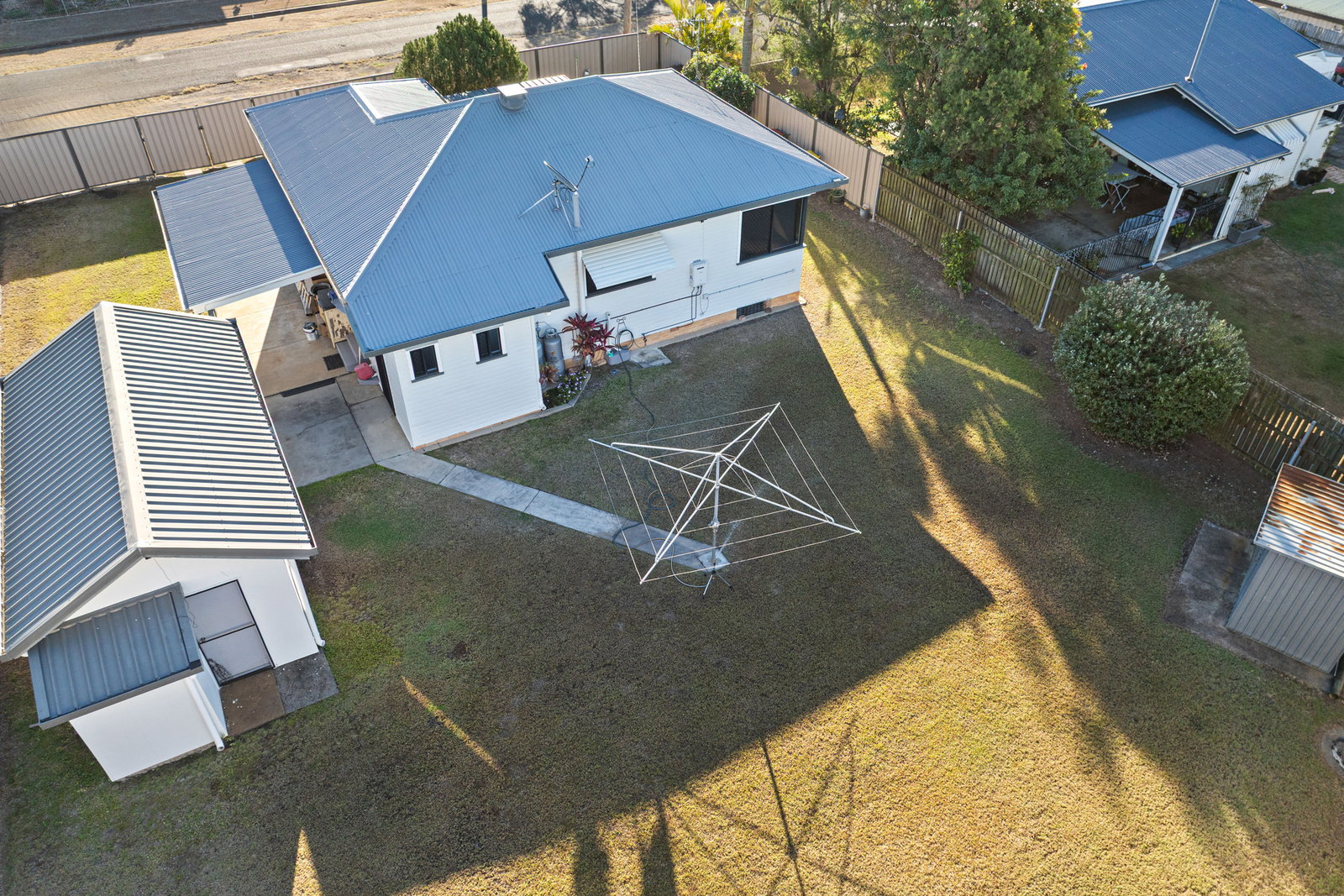 5 Glasgow Street, Svensson Heights  QLD  4670