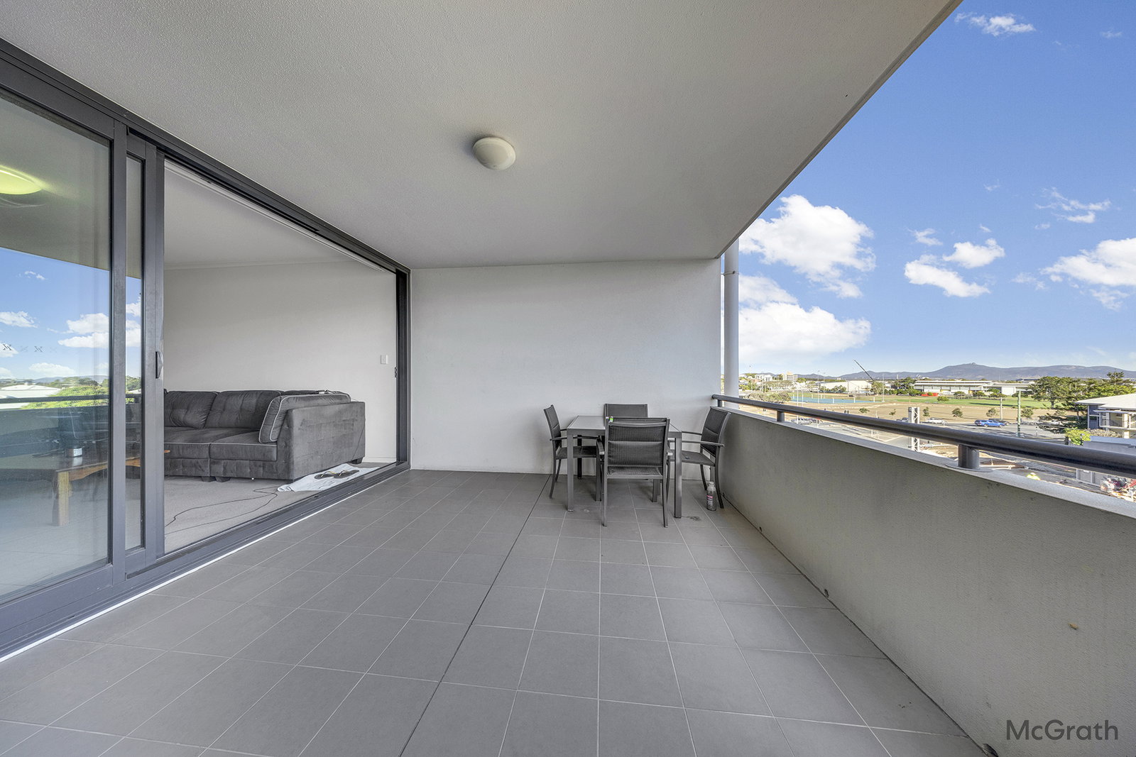 137/75 Central Lane, Gladstone Central  QLD  4680