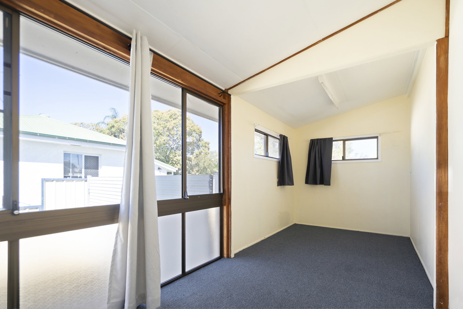 2 Wainwright Street, Svensson Heights  QLD  4670